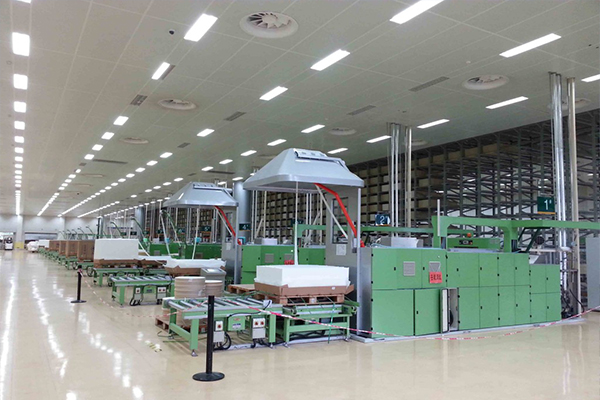 貴陽卷煙廠多聯(lián)機(jī)房采用可調(diào)式阻尼彈簧<a href='http://www.a0988.cn' target='_blank'><u>減震器</u></a>
